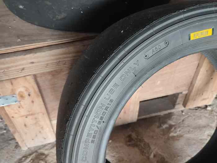 Pneus slicks Yokohama advan A60 0