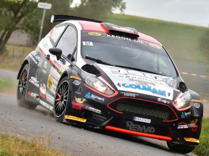 Ford Fiesta R5 MK1 Evo2 Chassis 293 (2021 NEW) WITH SPARE PARTS PACKAGE ...