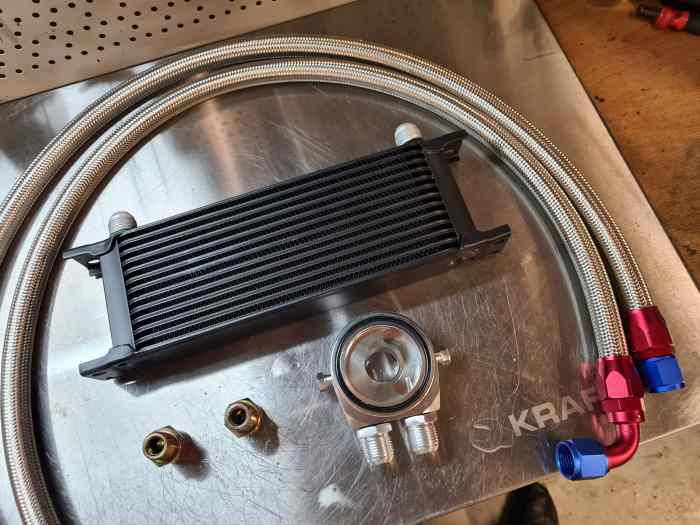 Kit radiateur d'huile 16 rangées pour Mégane 3RS