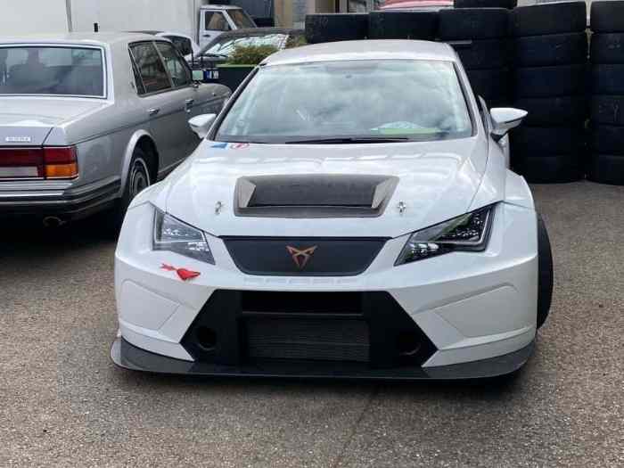 Seat Cupra TCR SEQ année 2018 3