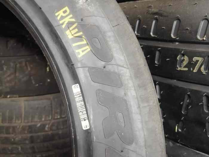 NEUF Pneus x2 Pirelli 205/45/17 RKW7 + 1 Pirelli 205/45/17 RK7A 1