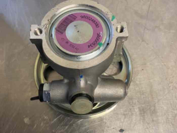 208 R2 power steering pump 2