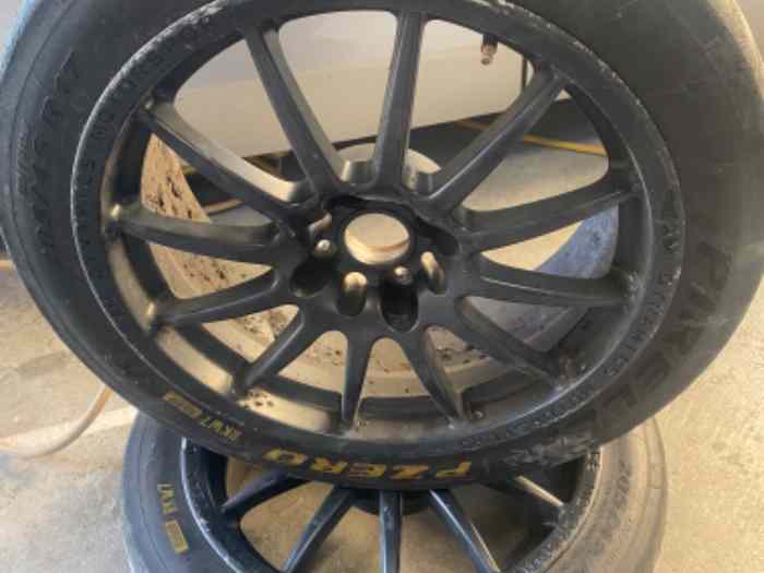 Pirelli 205/45/17 quasi neuf/neuf 3