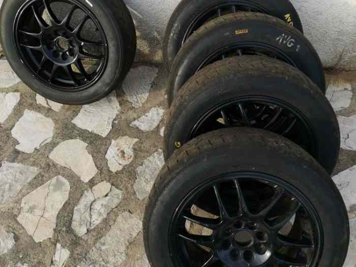 9 roues Clio RS 2 15 pouces