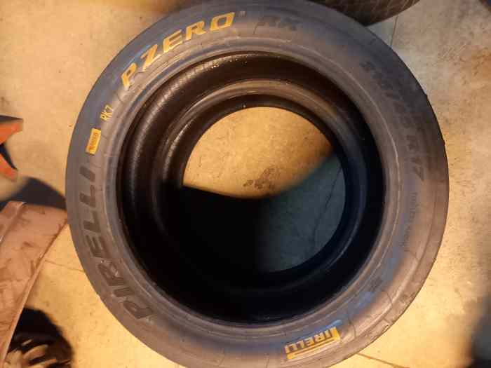 Pirelli 215/45/17 3