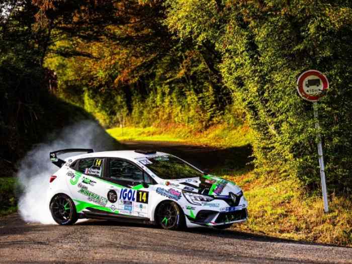 Louez une Clio Rally3 toutes évos chez GMC Compétition 4