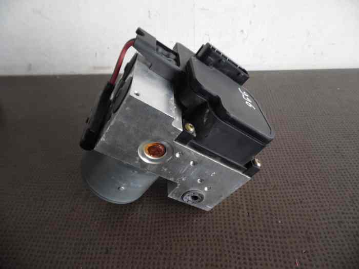 UNITE HYDRAULIQUE ABS 99635575540 PORSCHE 996 3,4 CARRERA 4 PSM 2