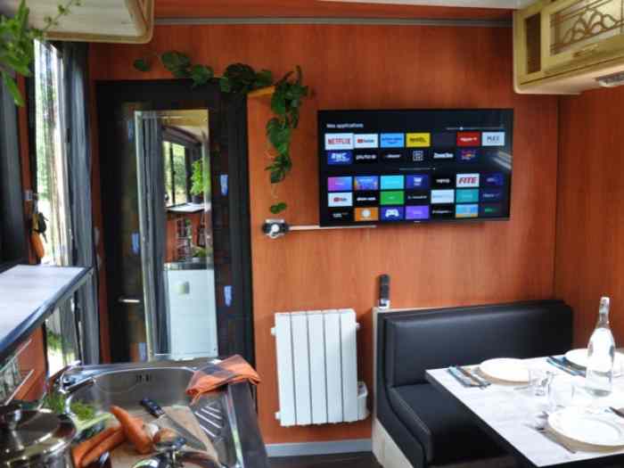 CAMION poids lourd avec Grand Homecar 4