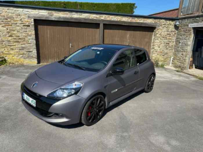 A vendre Clio Ange et Démon 0