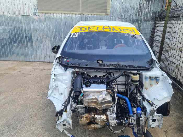 Peugeot 308 TCR - Low mileage / after crash / fast deal 0