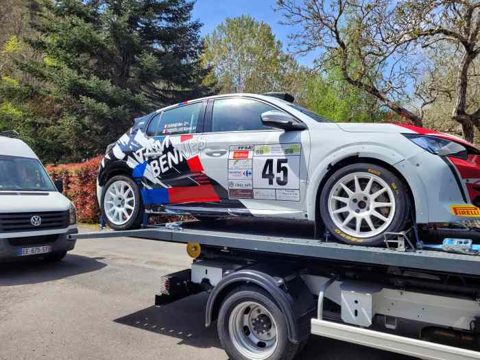 peugeot 208 rallye 4 2