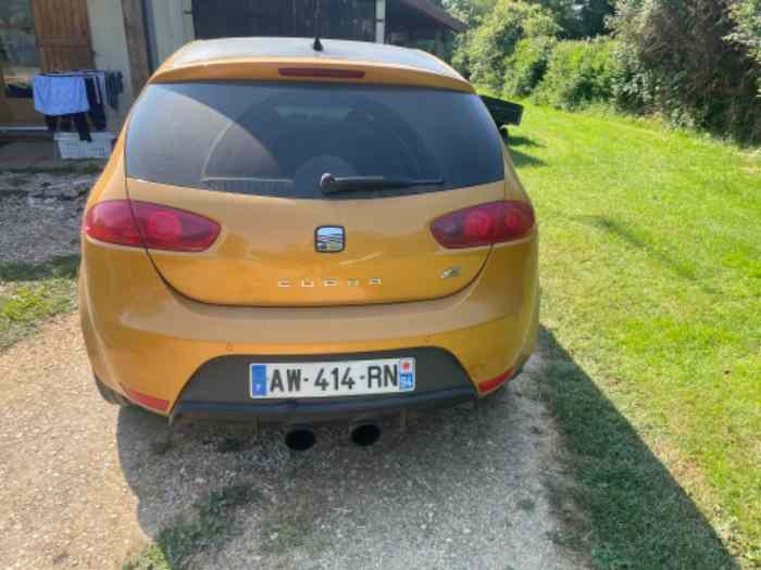 Seat Léon Cupra R 2