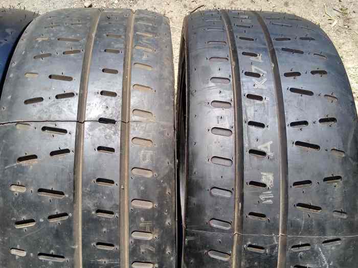 Pneus Pirelli 205 45-17 Neufs RK5 et RK7A 2