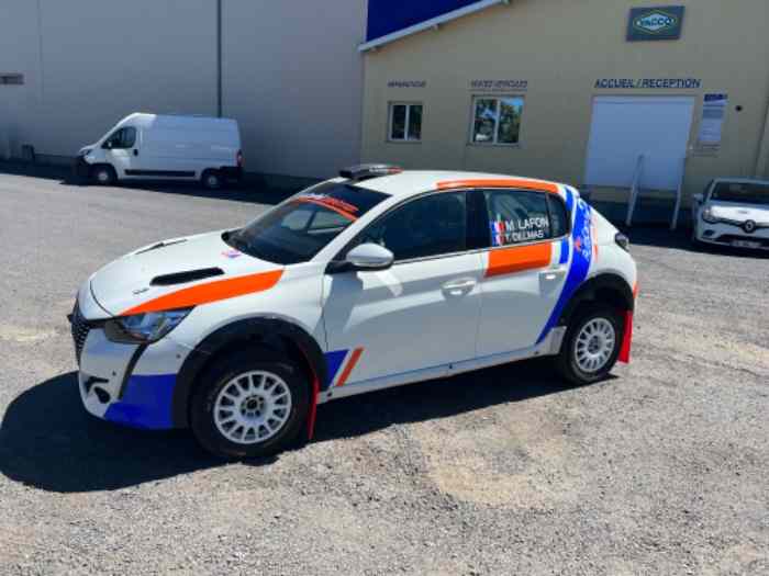 208 Rally4 TERRE ET ASPHALTE Dernière Evo 1