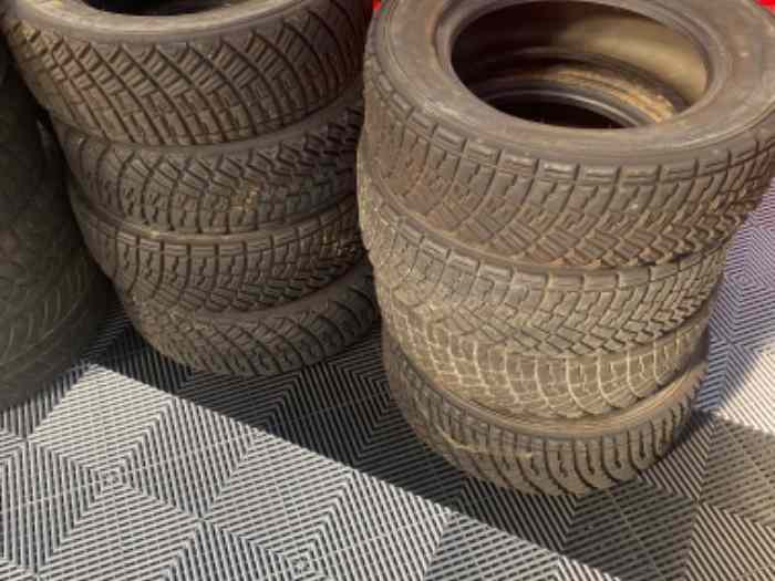 Lot pneus MICHELIN terre asphalte Ford Fiesta R2J 2