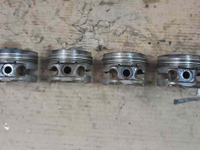 Pistons Clio 1.8 16v