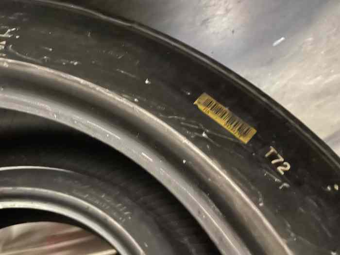 PNEU HANKOOK T72 1