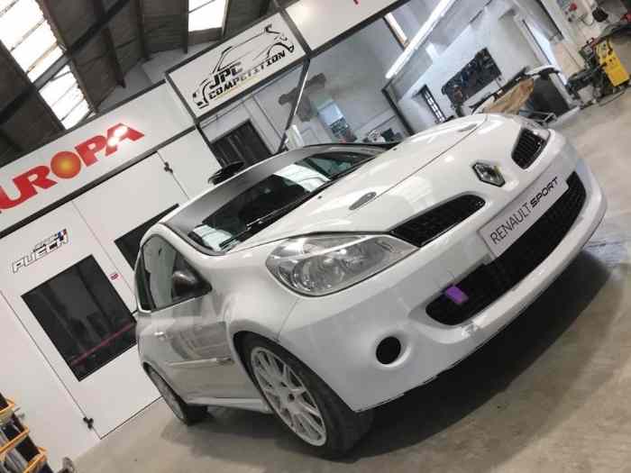 Clio R3