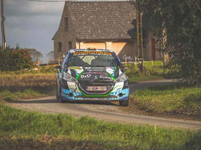 Peugeot 208 R2 1