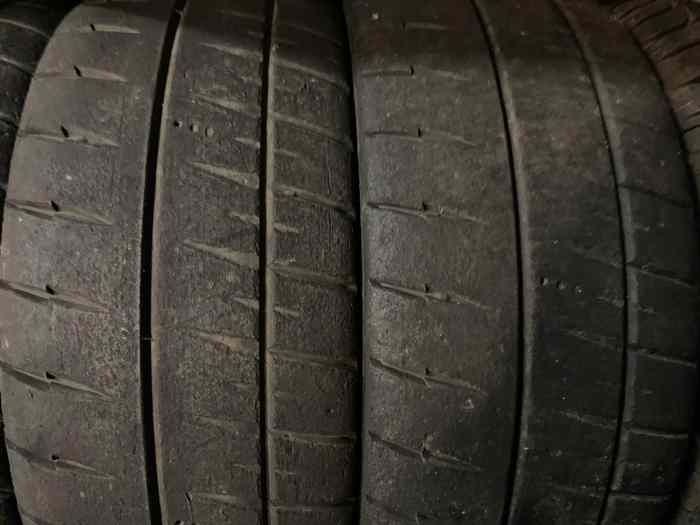 VENDS PNEUS MICHELIN M20 en 20/65/18 1