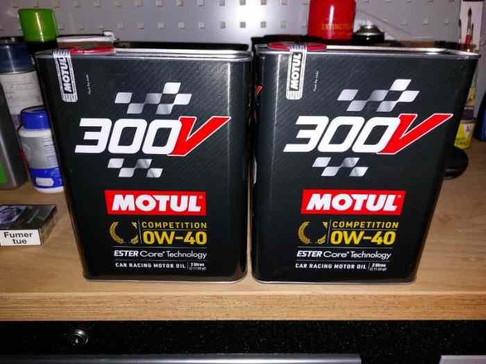 MOTUL 300 V 0W40