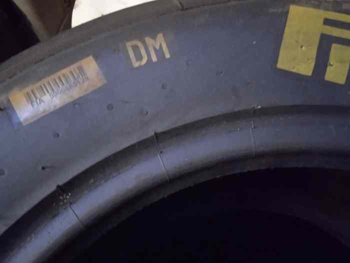 Pneus Pirelli 1