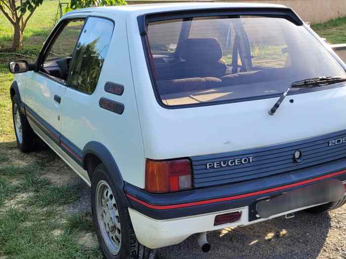 Peugeot 205GTI 1.6L 105Ch 1