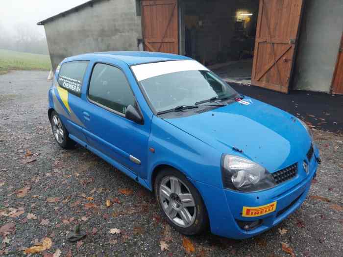 CLIO RS groupe N