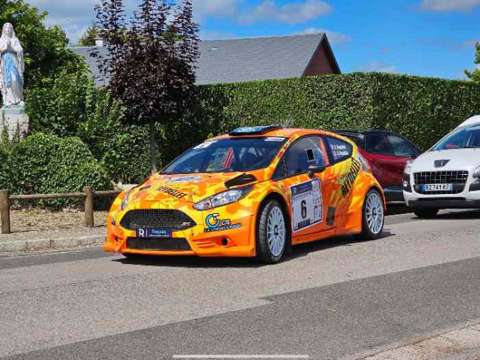 Ford fiesta r5 1