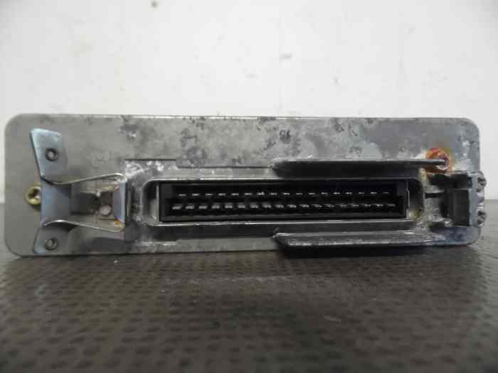 BOITIER DE COMMANDE ABS 34521158958 BMW M5 E34 2