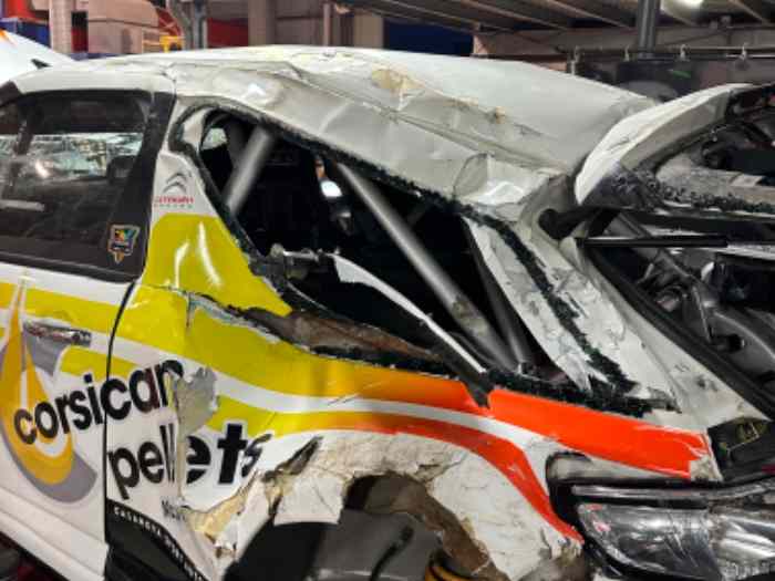 Caisse Ds3 r5 accidenté