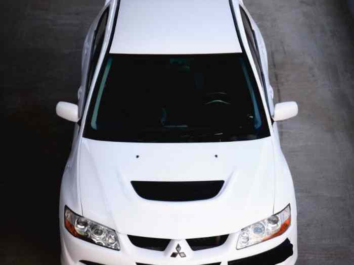 MITSUBISHI EVO VIII GSR 0