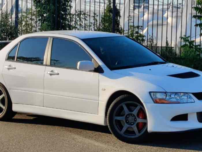 MITSUBISHI EVO VIII GSR 1