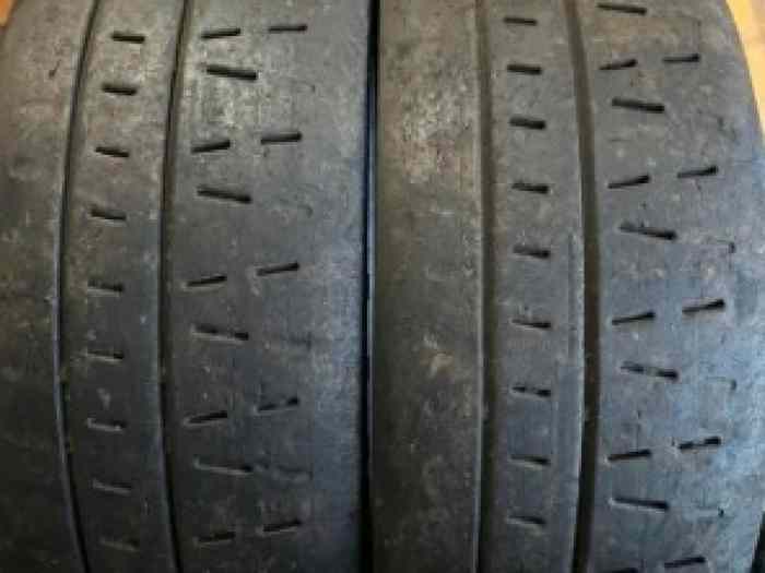 lot 2 pneus Pirelli RK5