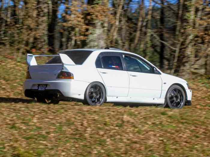 Mitsubishi evo 9 N4 bien lire l annonce 4