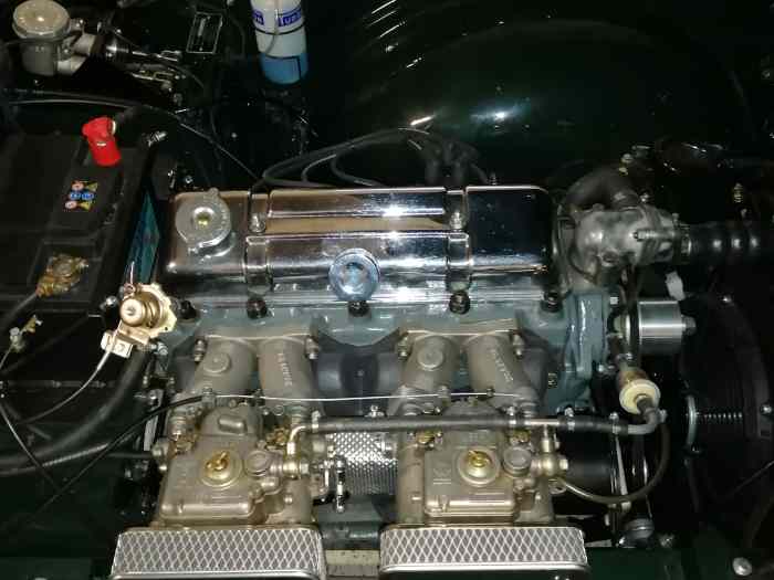 belle Triumph TR4 de 1964 2