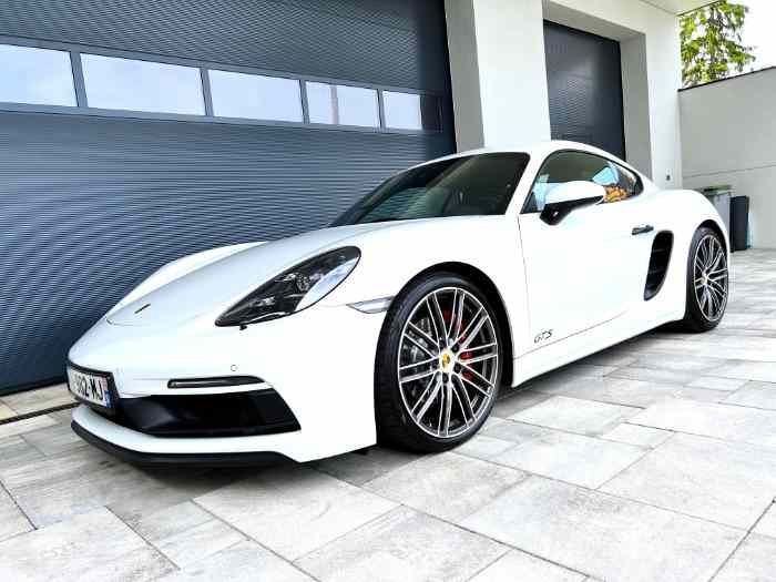 PORSCHE 718 CAYMAN 2.5 365ch GTS PDK 1