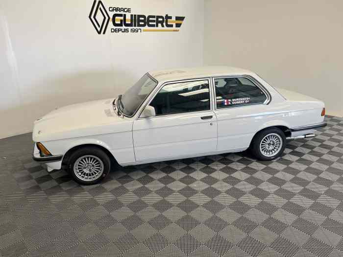 BMW 323 I VHC 5