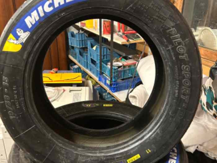 Pneus Michelin 3