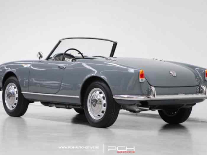 ALFA ROMEO Giulietta Spider Veloce 750 F + Hard-Top 1957 - Fully Restored ! - 1958 1