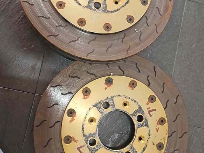 DS3 R3T brake discs with center 1