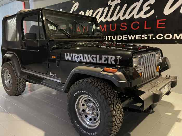 Jeep WRANGLER 1