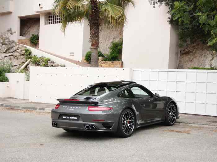 Porsche 911 991.1 Turbo 3.8 520 ch PDK 2