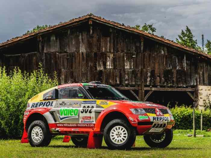 Mitsubishi Pajero Evolution MPR10 Rally Raid #MPR102 0