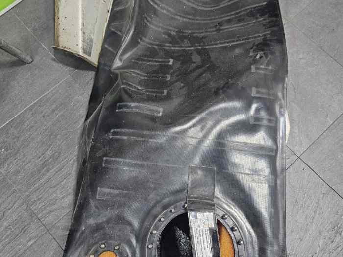 DS3 R3T Fuel tank to be inspected with protection 1