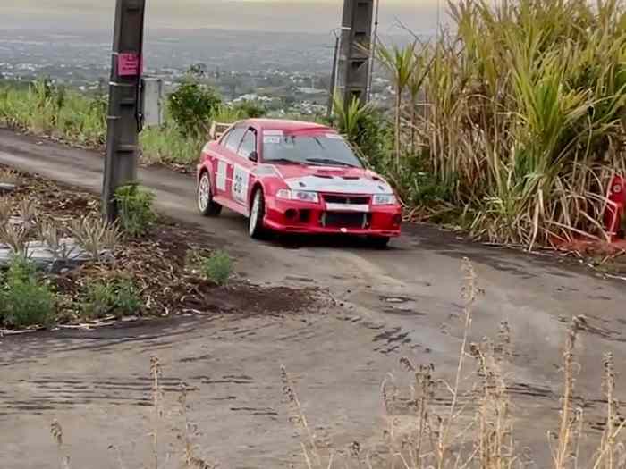 Mitsubishi Lancer évolution VI N4 1