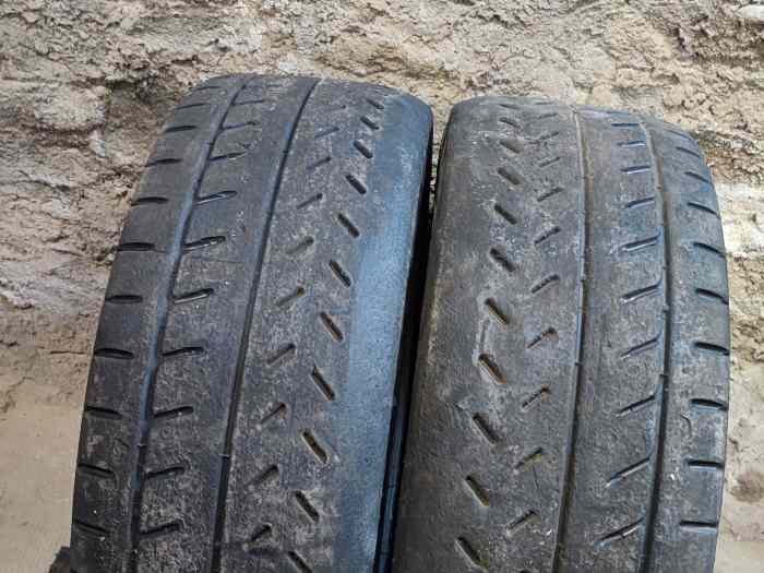 Pneus Michelin R31