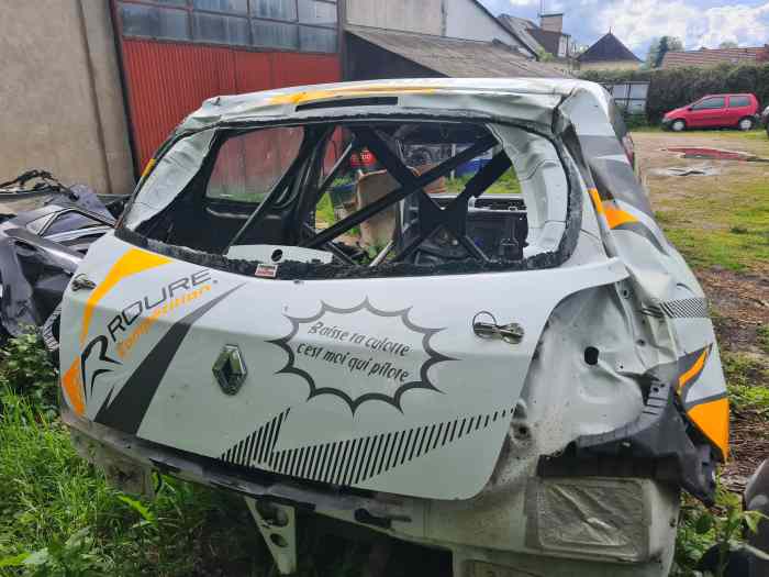 Caisse r3 accidentée 2