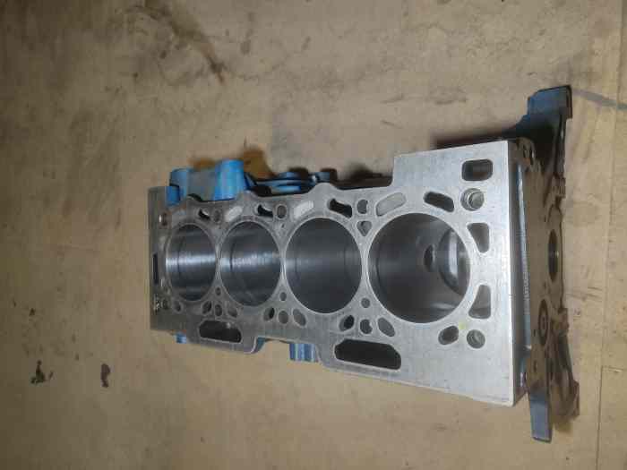 Bloc moteur 206 s1600