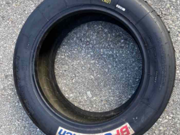 Pneus Michelin R01 -TA01 4